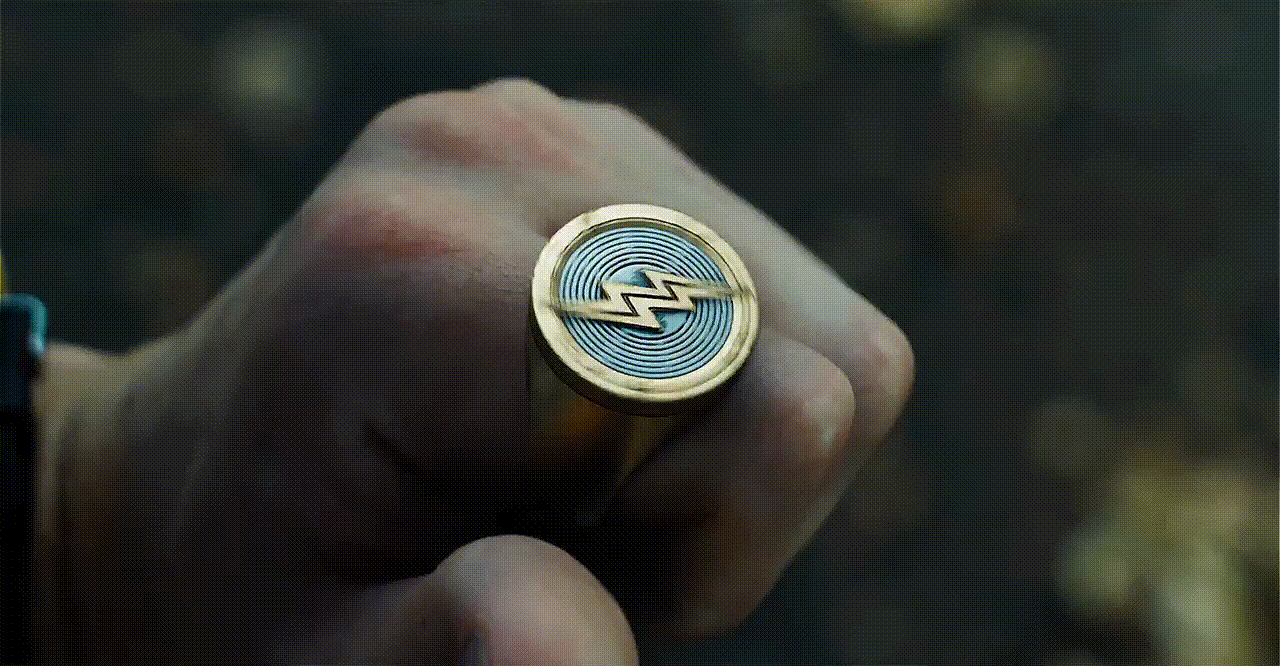 What The Flash’s Ring From The Trailer Does