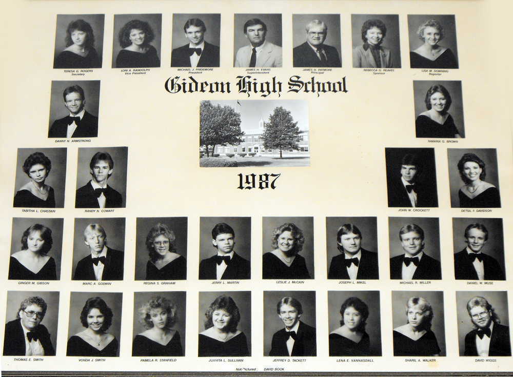 Gideon High School Graduates