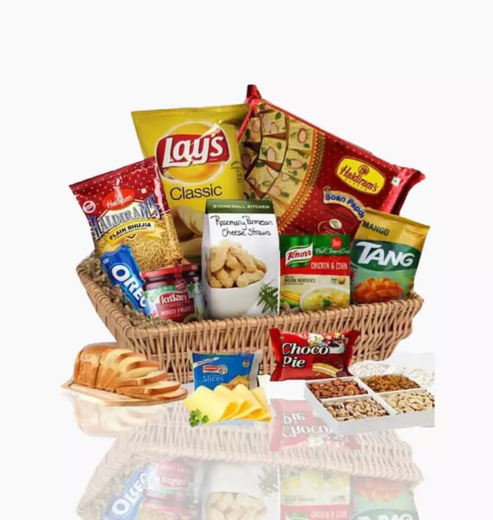 Order Amazingly Beautiful Gift Basket To UAE