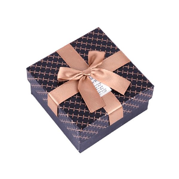 Luxury Custom Matt Paper Cardboard Packaging Gift Box With Bow