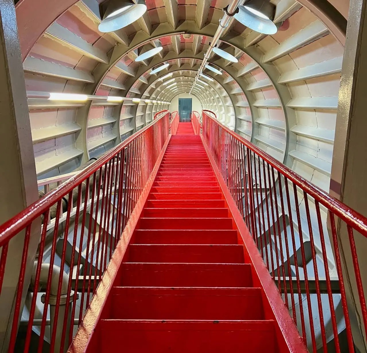 How to Paint a Metal Handrail