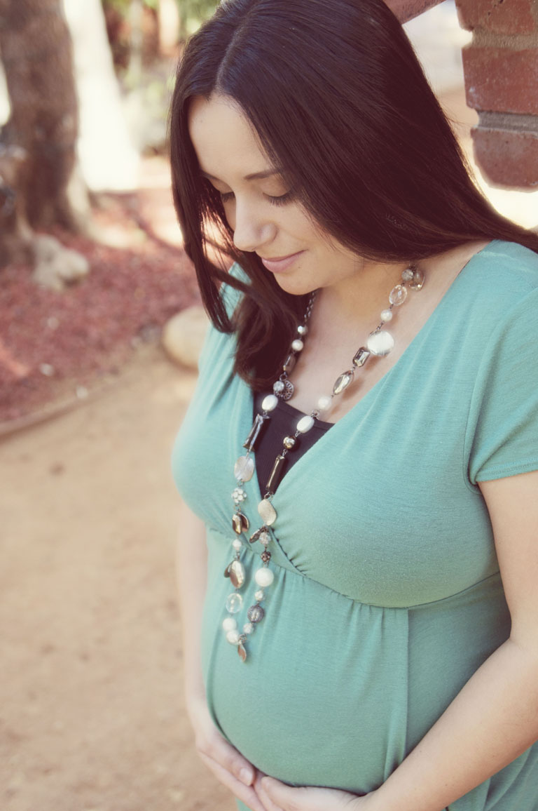 Las Vegas Maternity PhotographerGina Mizzoni Photography