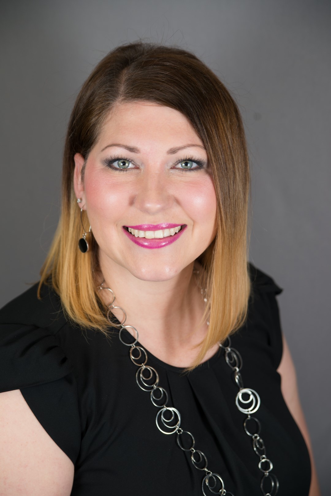 Resolution Realty 282 Gina Mizzoni Photography