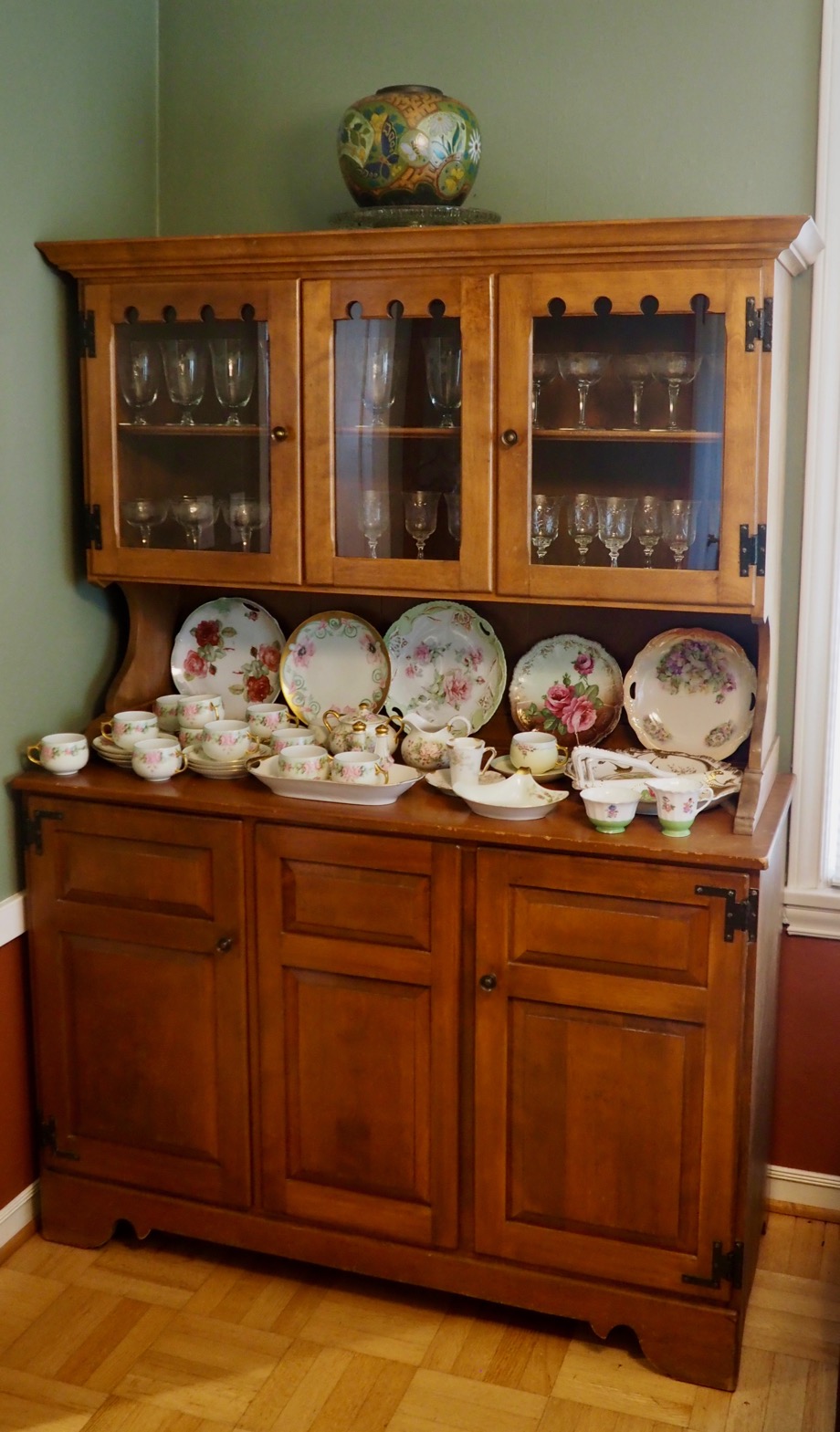 Girlfriends Estate Sales Ballard