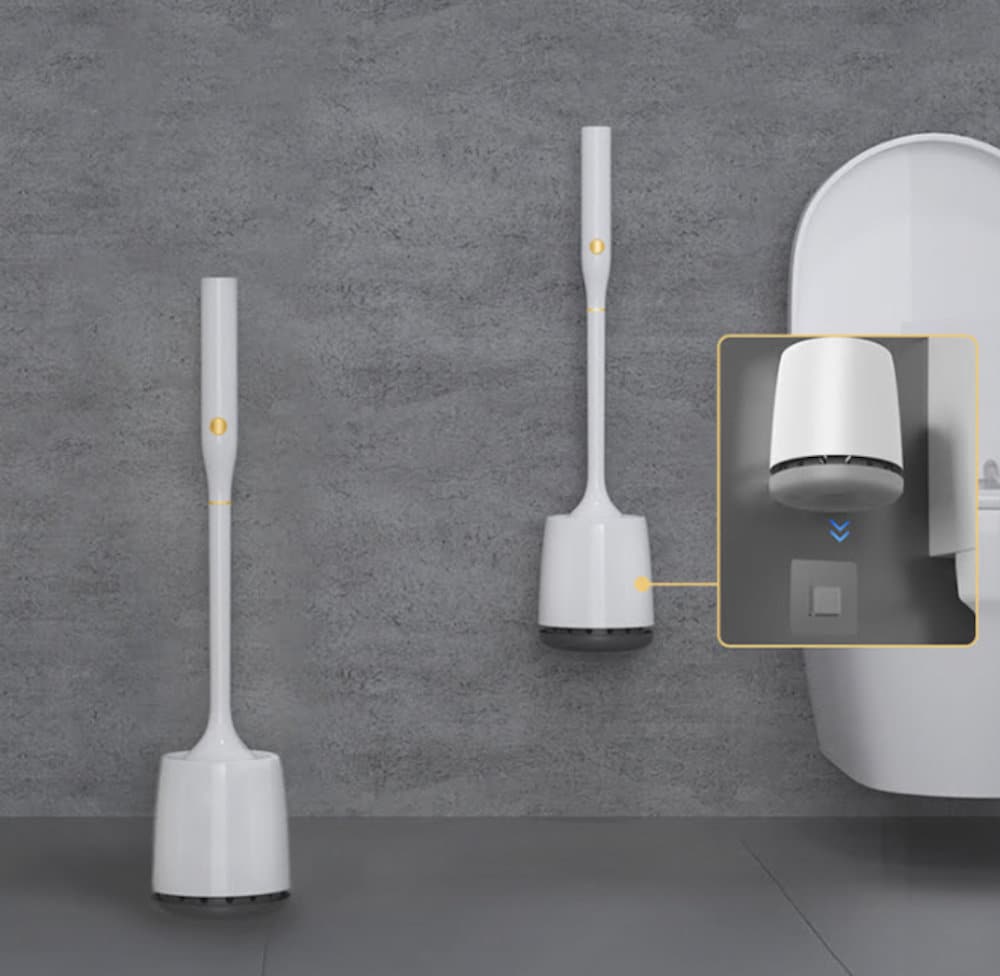 Clean your toilet in "style" with the Good Papa smart toilet brush