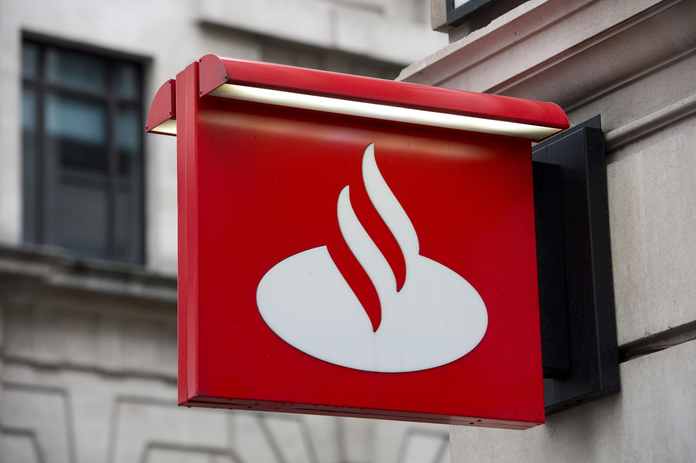 According to the federal deposit insurance. Glasgow Santander Branches Among 111 Premises To Close Glasgow Times