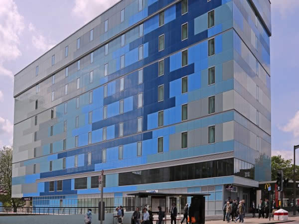 Sto Glass Facade Solution helps create New London Archway Premier Inn