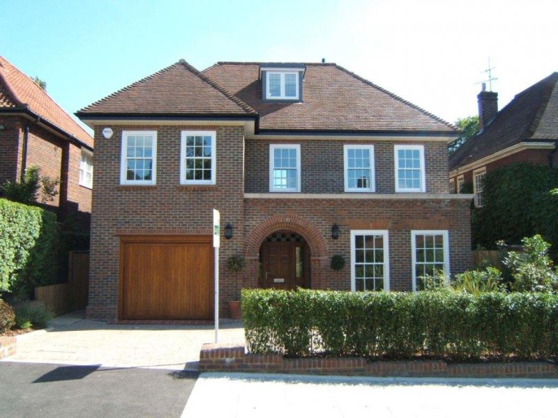 Holne Chase, N2 HGS Holne Chase 5 Bedroom House