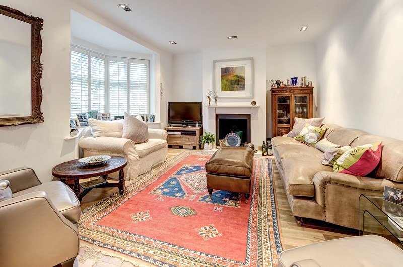 Rotherwick Road, NW11 Apartments & Houses For Sale