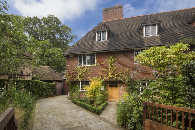 Wildwood Road, Hampstead Garden Suburb Wildwood Road, NW 11