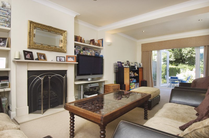 Deansway, N2 Apartments & Houses For Sale