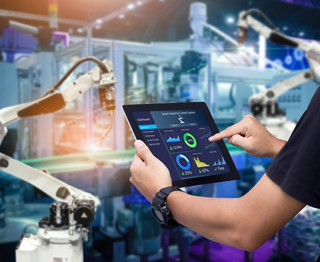 Construction & Manufacturing Background Check Services Global