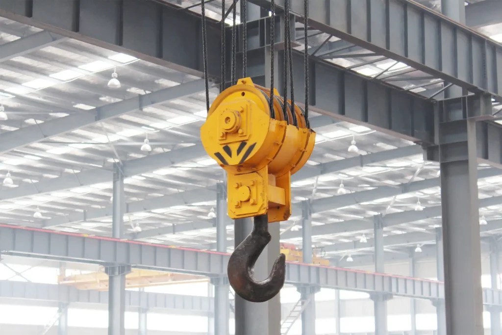 A Guide to Crane Hooks Types for Your Business