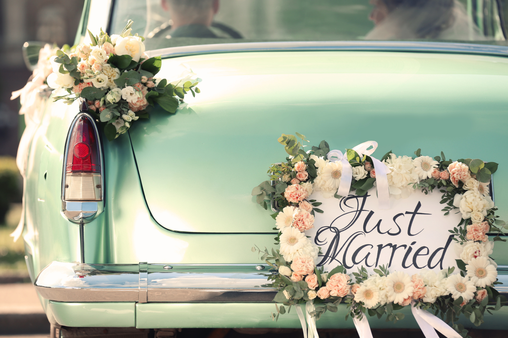 How To Have An Inexpensive Wedding 12 Insanely Smart Ways To Save