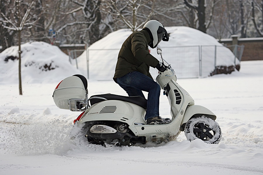 Vespa GTS 300 Archives — Guido Gluschitsch