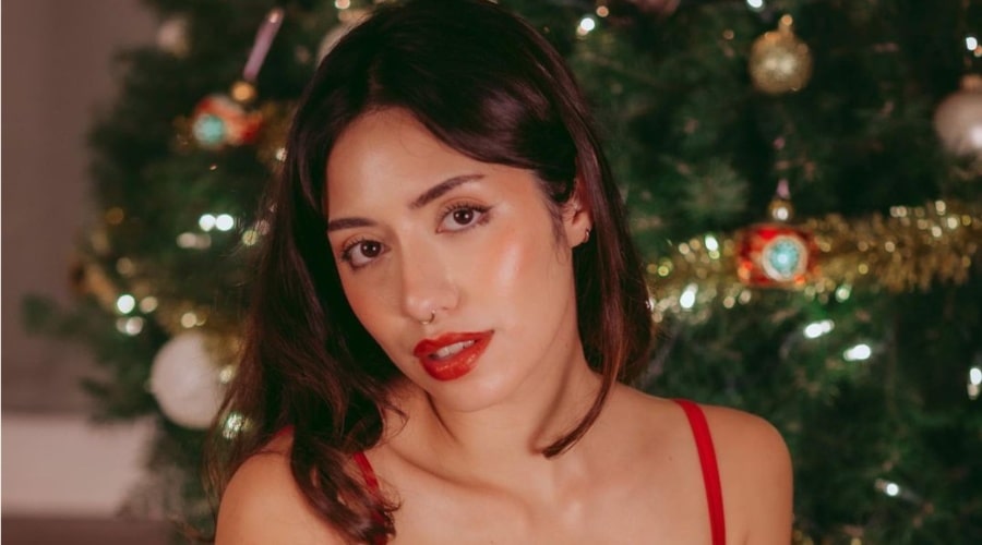 Robin Mae - Age, Height, Net Worth, Boyfriend, Bio, Wiki, Facts