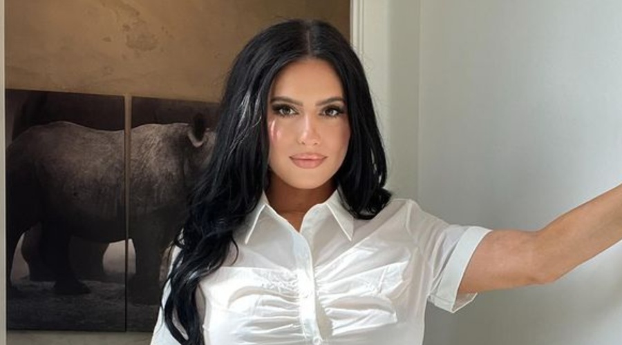 The Latest News About Megan Riley Booth - Gluwee