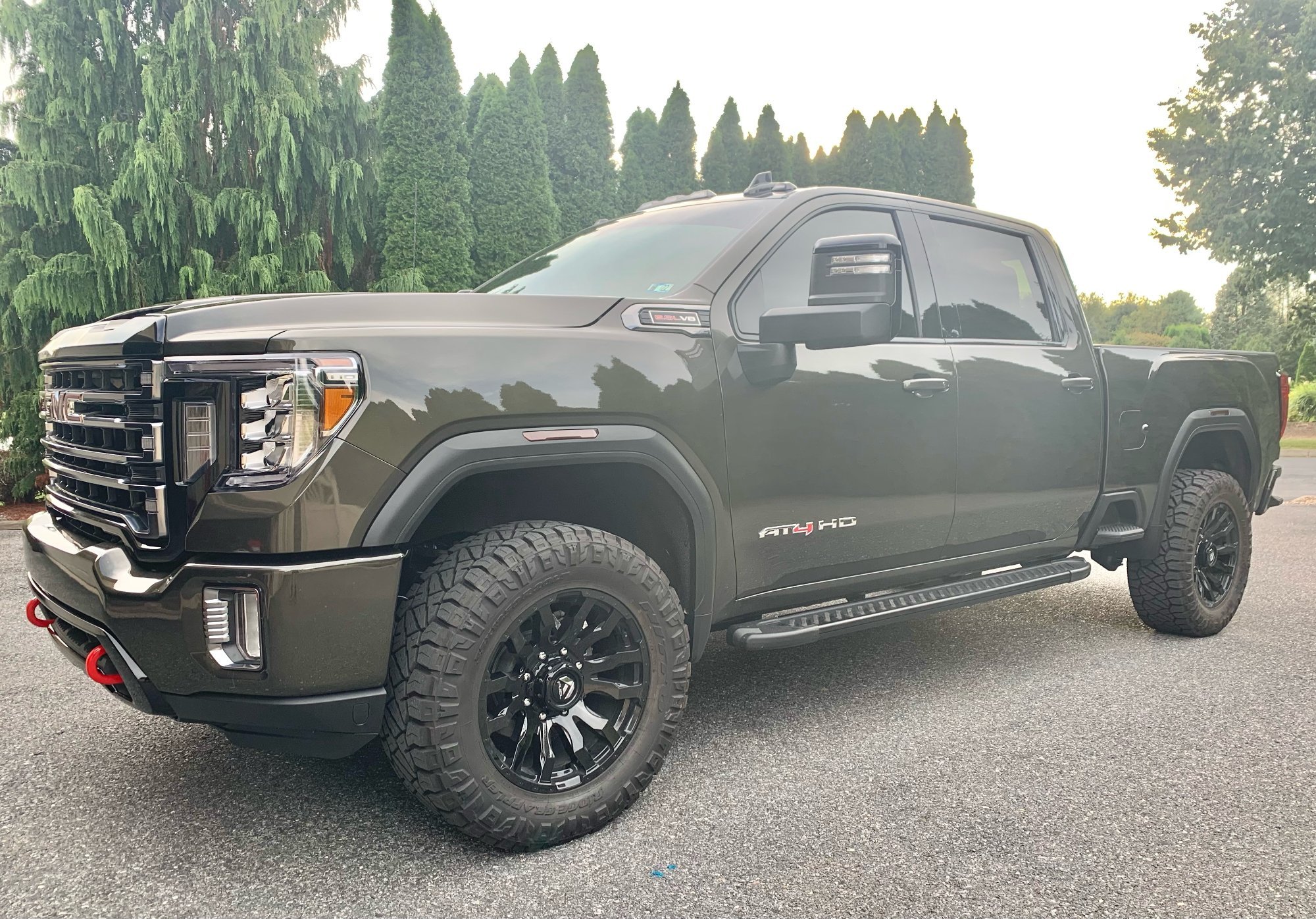 2022 Greenstone/Forest Metallic (GHR) 2020+ Silverado HD & Sierra HD