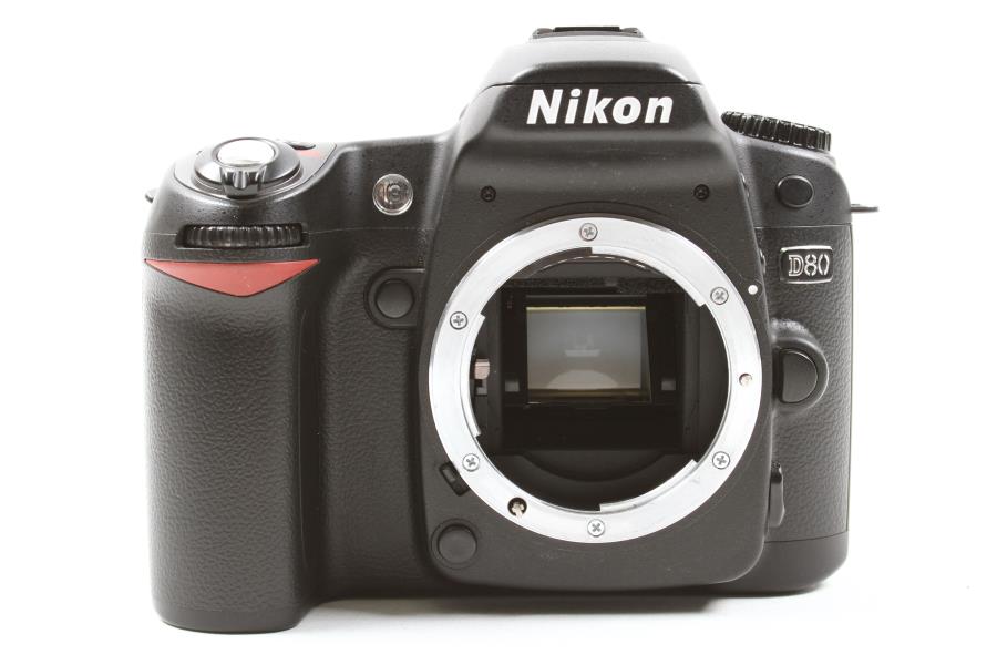 Used Nikon D80 10MP Digital SLR Camera Body PARTS ERR Code Green