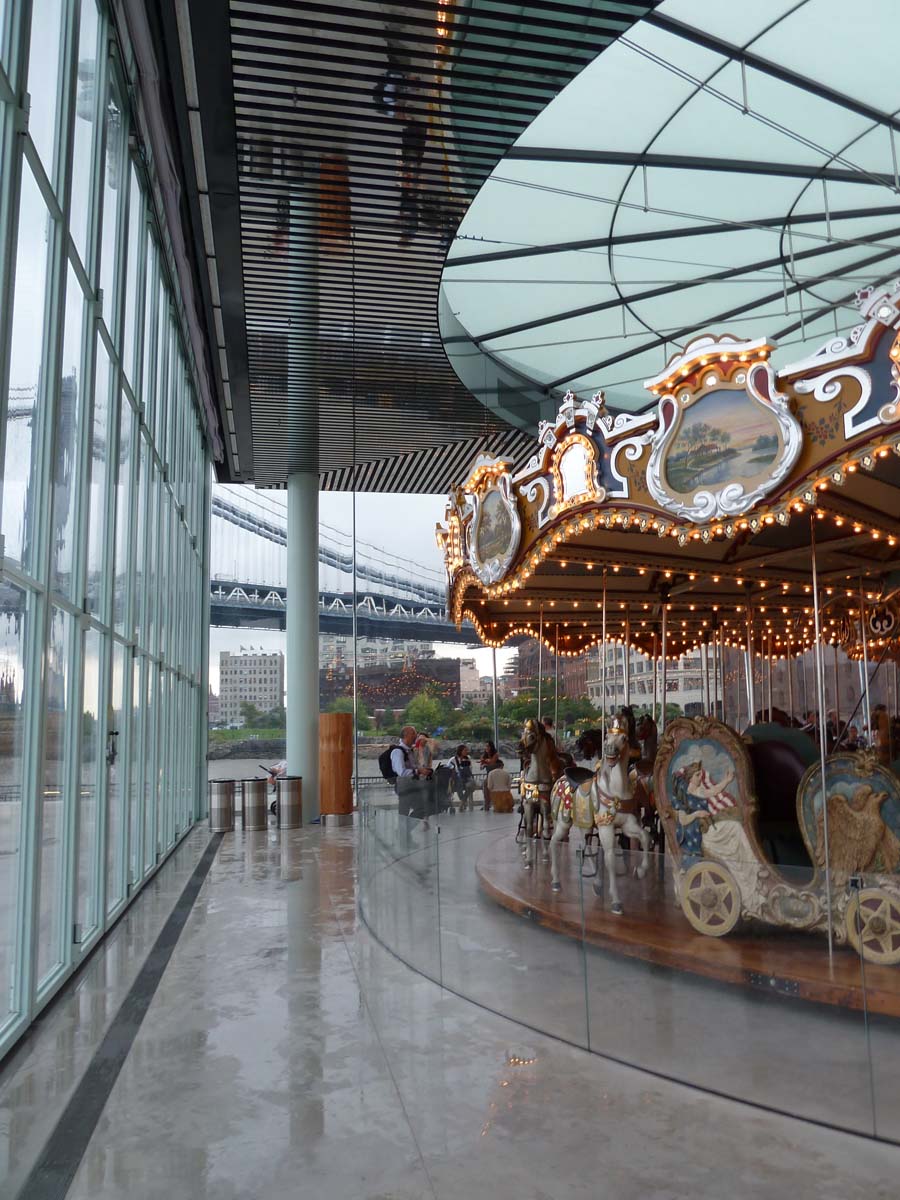 proj-janes-carousel-004