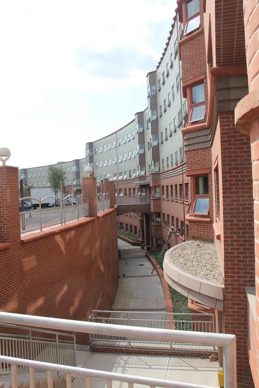proj-quinnipiac-crescent-002