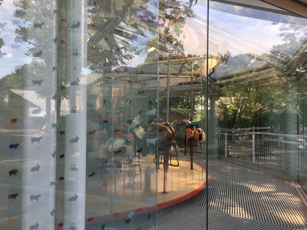 proj-si-zoo-carousel-004