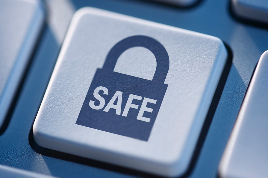 4 Tips For Staying Safe Online