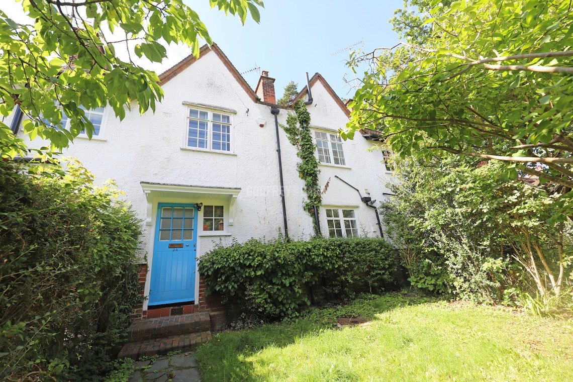 Oakwood Road, Hampstead Garden Suburb, 3 bedroom, Cottage