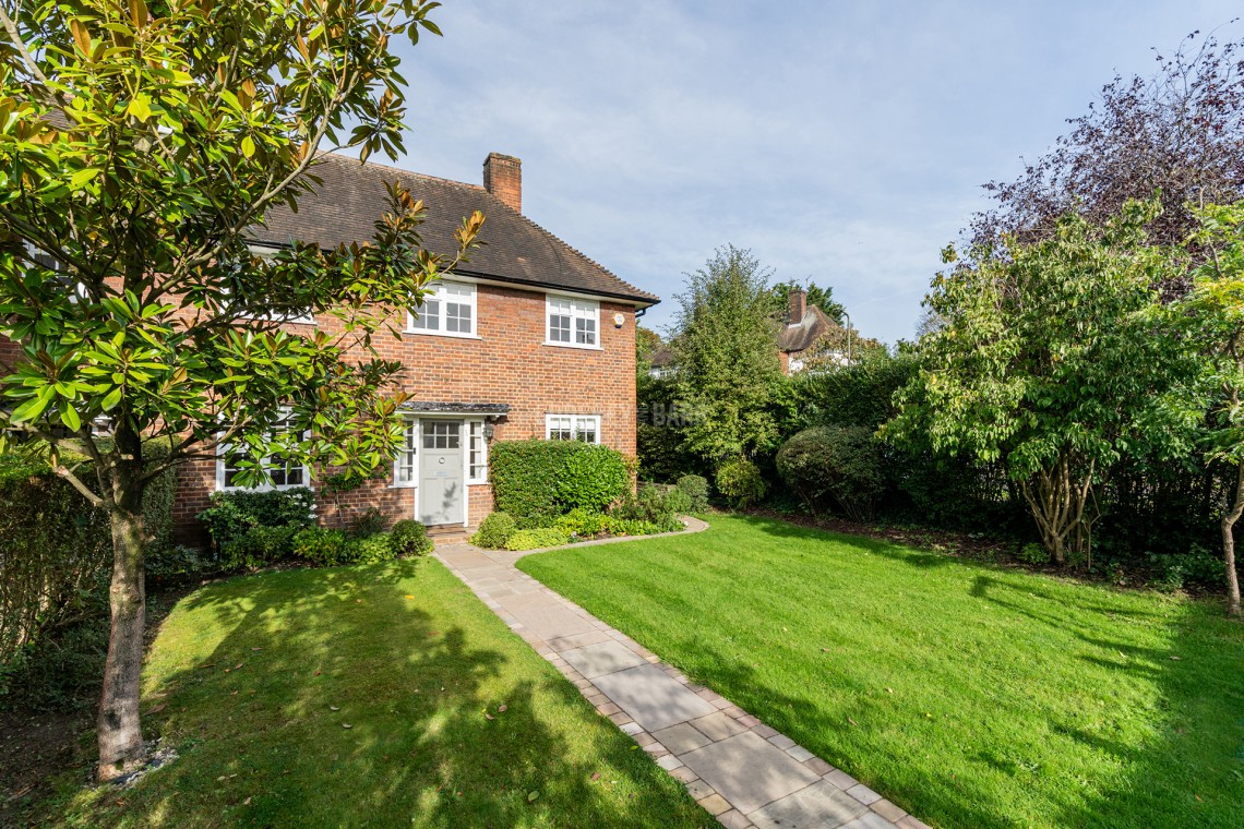 Brookland Hill, Hampstead Garden Suburb, 3 bedroom, SemiDetached