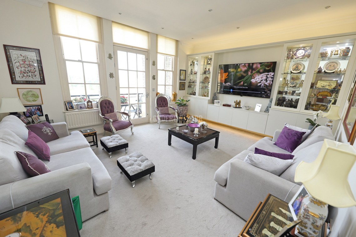 St Vincents Lane, Mill Hill Village, 3 bedroom, Apartment