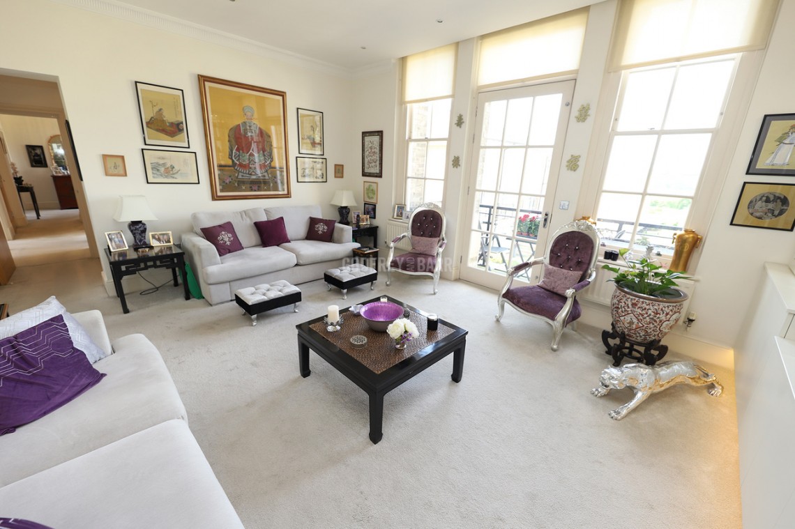 St Vincents Lane, Mill Hill Village, 3 bedroom, Apartment
