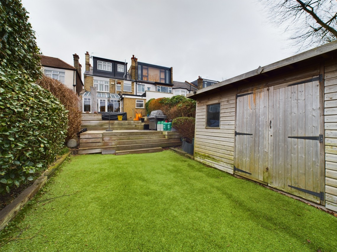 Queens Avenue, Finchley, 4 bedroom, SemiDetached