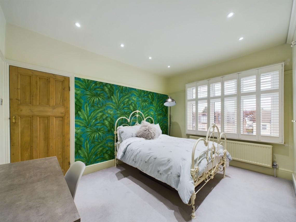 Queens Avenue, Finchley, 4 bedroom, SemiDetached