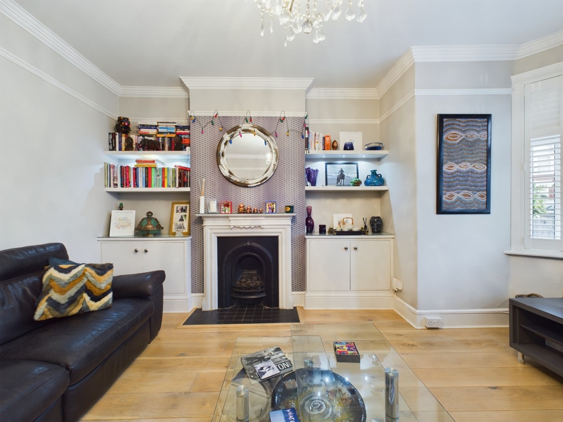 Queens Avenue, Finchley, 4 bedroom, SemiDetached