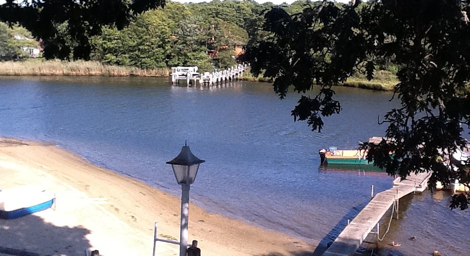 See Photos of Green Harbor Waterfront Lodging in Falmouth Massachusetts