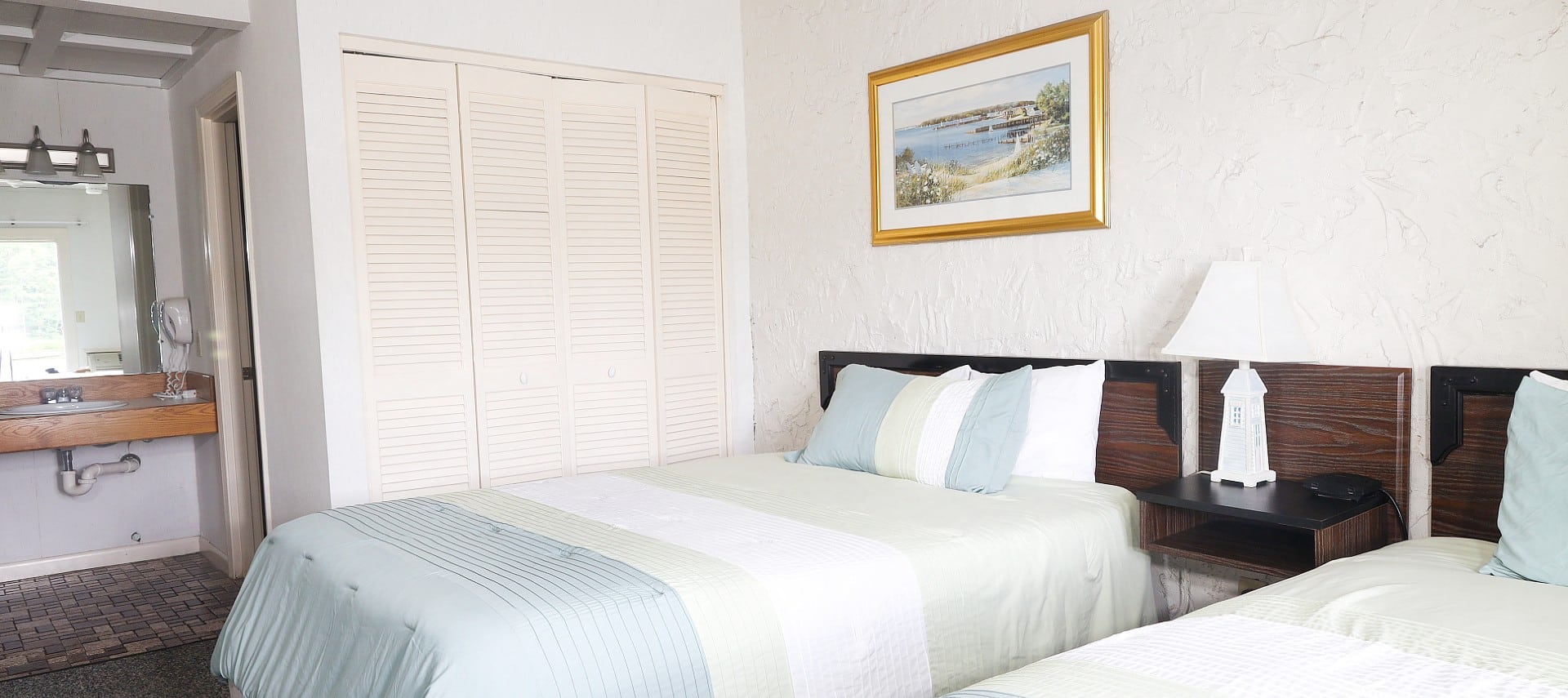 Stay in Comfort at Our Beach Side Hotel in Cape Cod