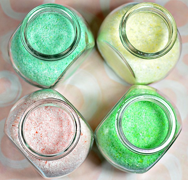 DIY How to make Homemade Bath Salts Going EverGreen