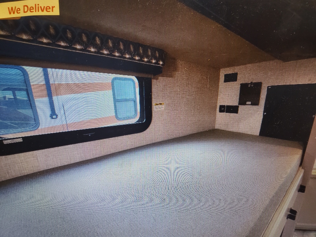 32′ Thor Quantum Class C for Rent Phoenix Going Places RV Rentals