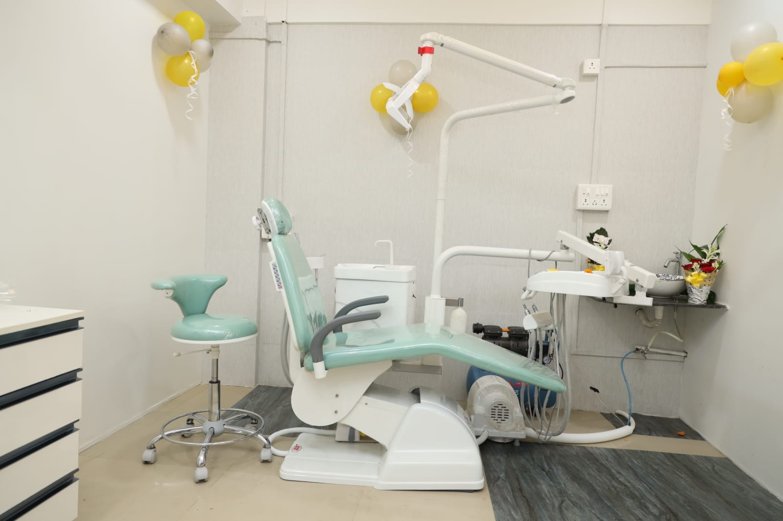 Gallery Goklani's Cosmetic & Dental Clinic Aurangabad