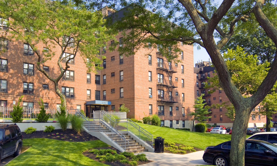 Wavecrest Gardens Apartments in Queens Goldfarb Properties