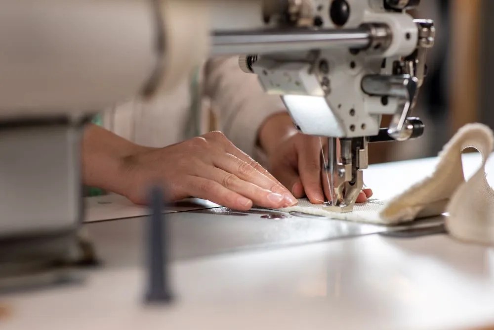 HowtoMaintainandRepairanIndustrialSewingMachine Blog