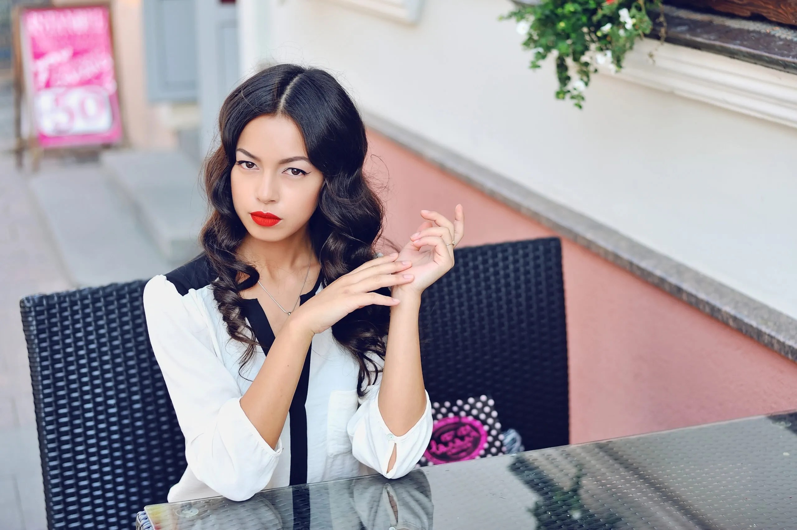 Simple Exercises to Help You Sit Up Straight Goldtouch