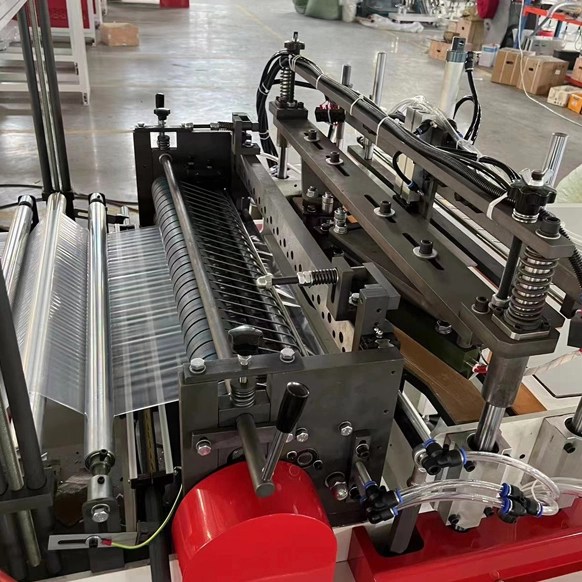 Garment Bag Machine For Sale, Price Guolian