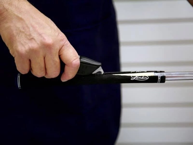 How To Regrip Golf Clubs At Home? The Complete Guideline