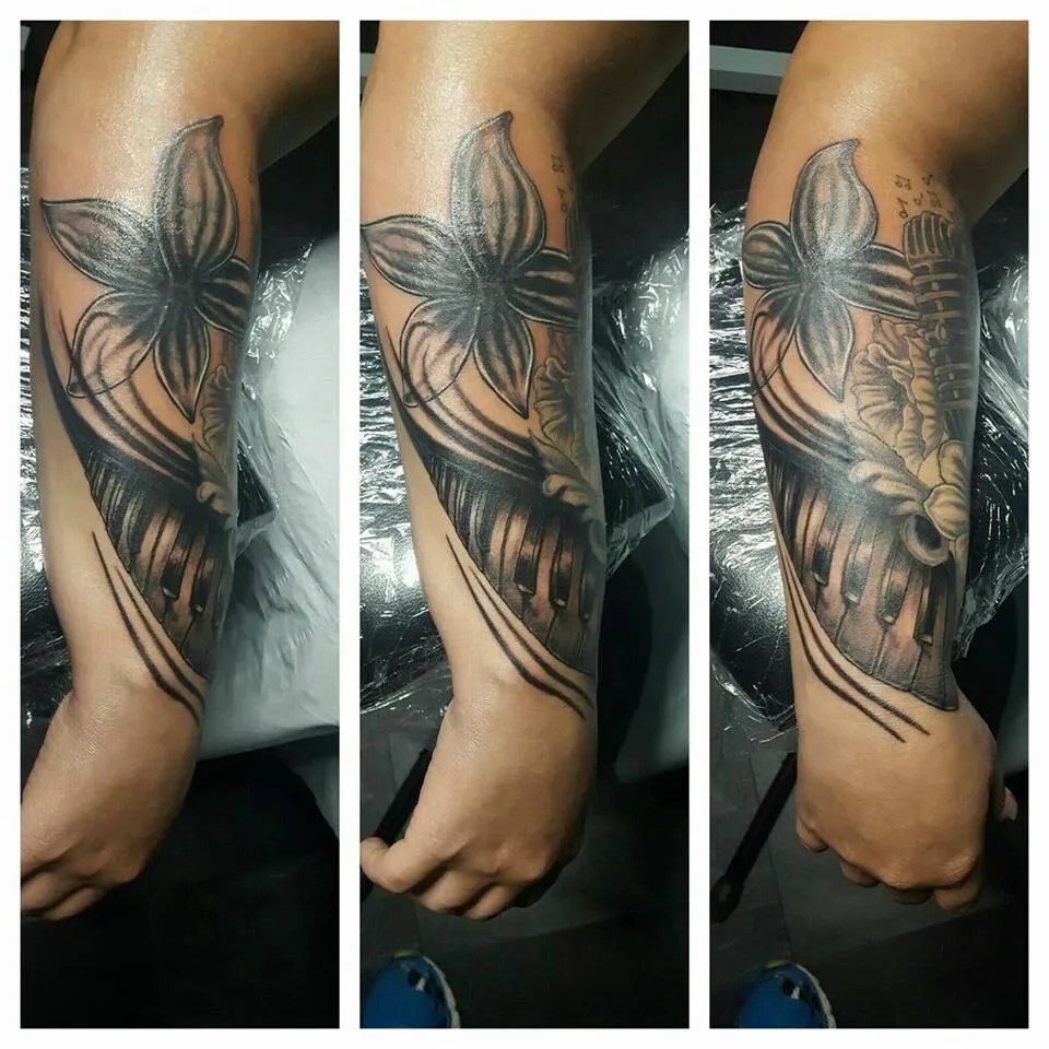 Trauma Tattoo 3 Bewertungen Essen Stoppenberg Essener Str. golocal