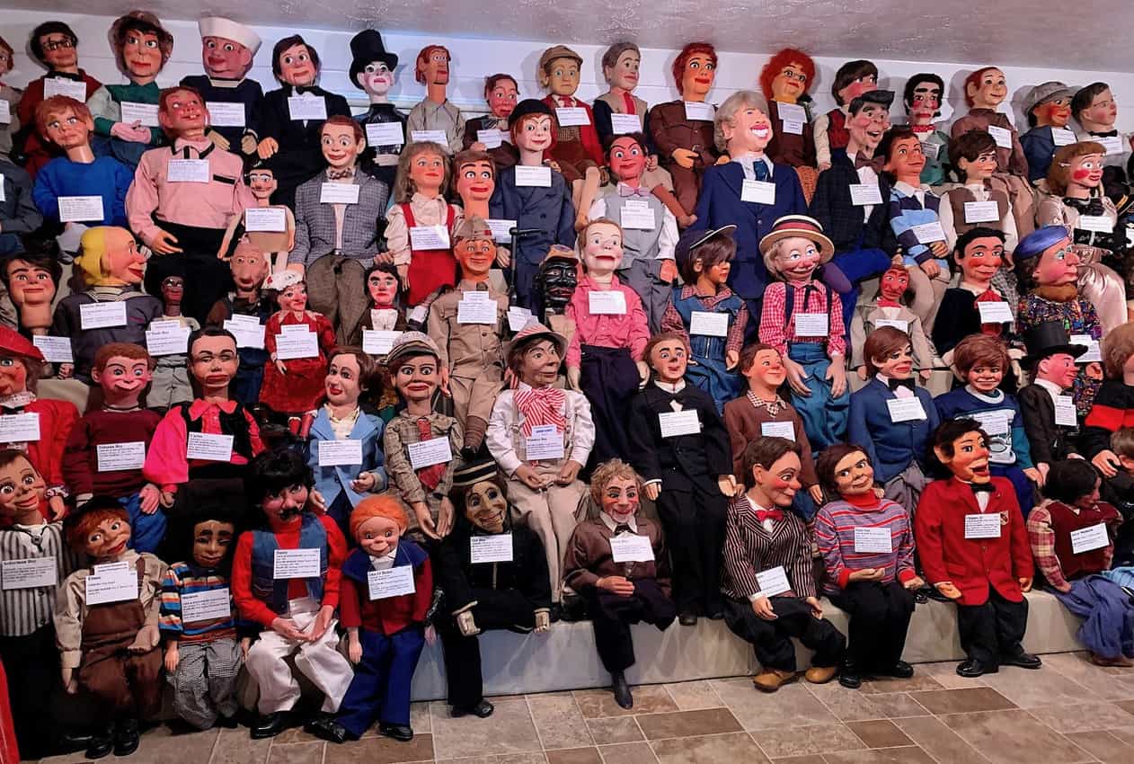 Dummies Of All Stripes Live At Vent Haven