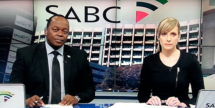 Sabc News Female Reporters Tv With Thinus Veteran Sabc Tv Journalist