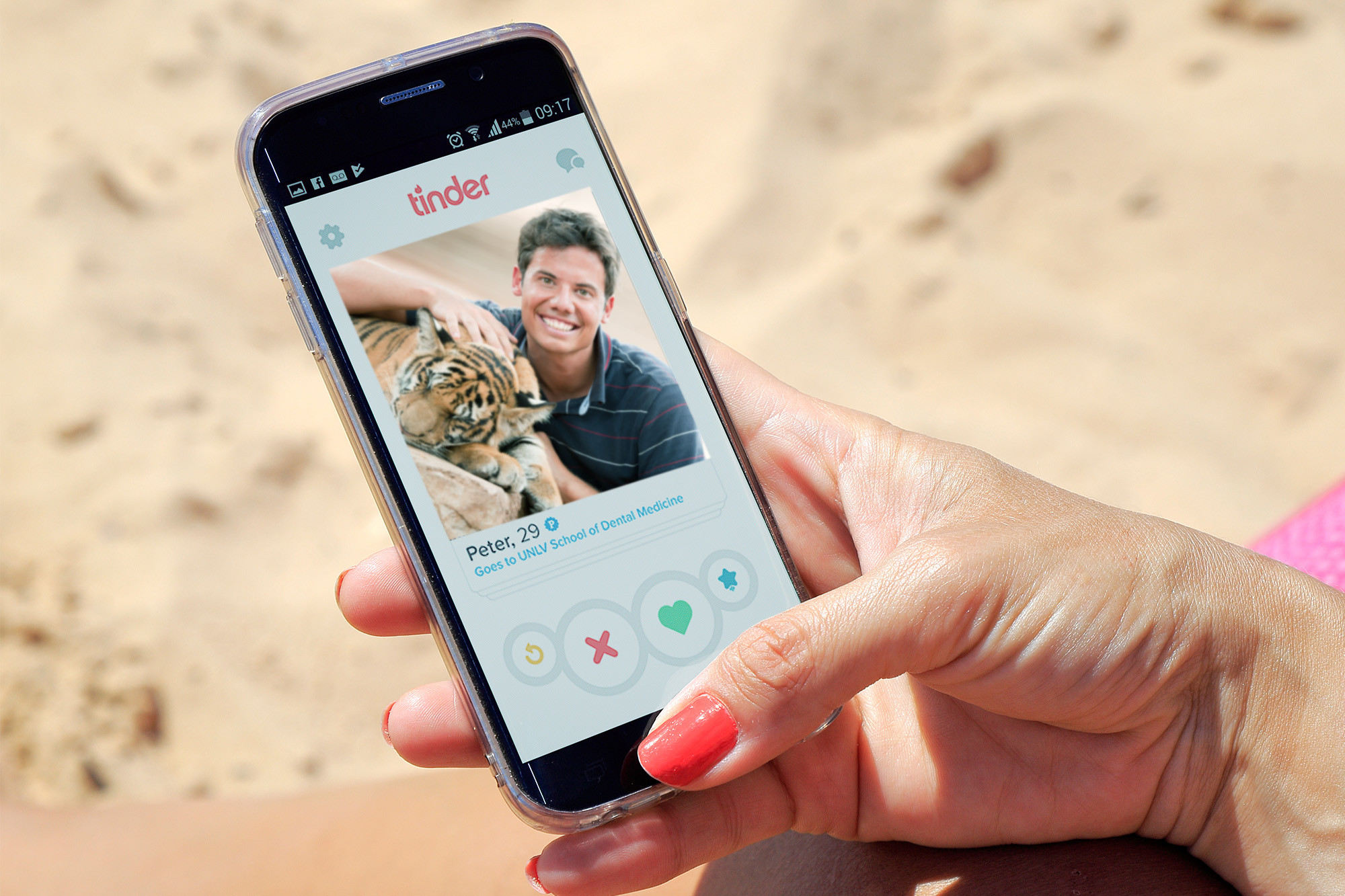 Tinder puts a stop to 'Tiger Selfies' and asks users to remove them