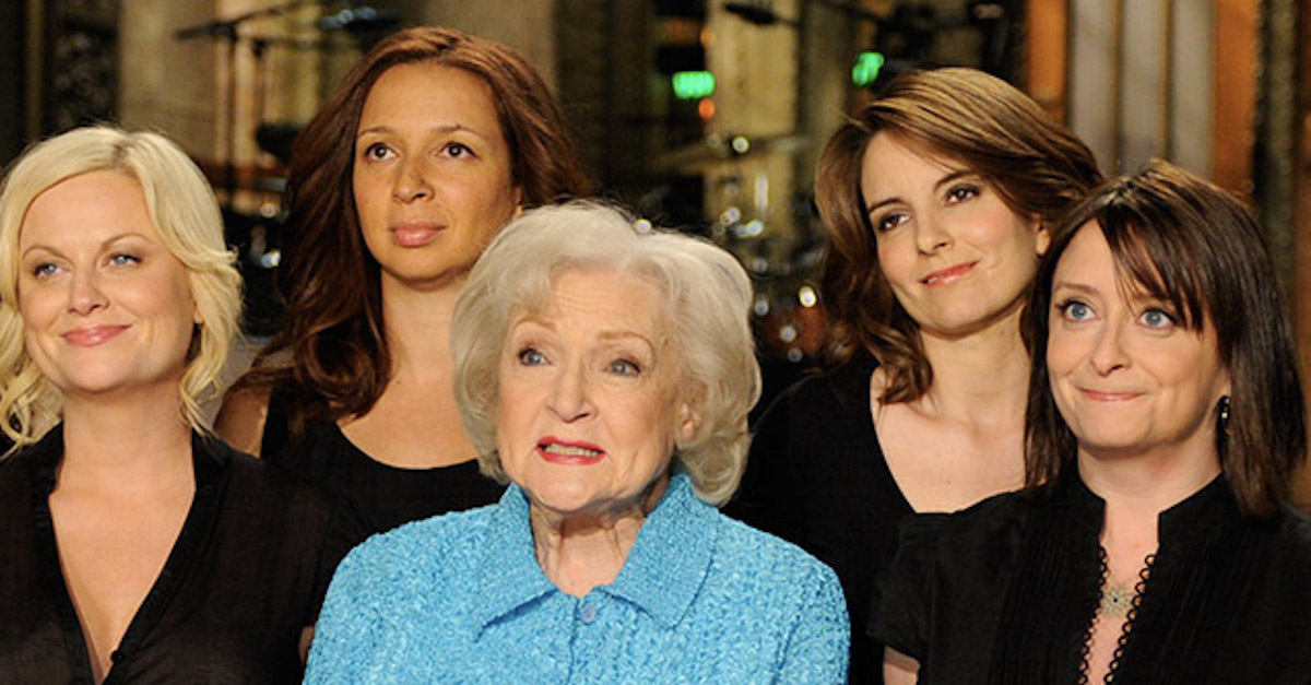 Betty White On SNL Is The Best Thing You Will See All Day!
