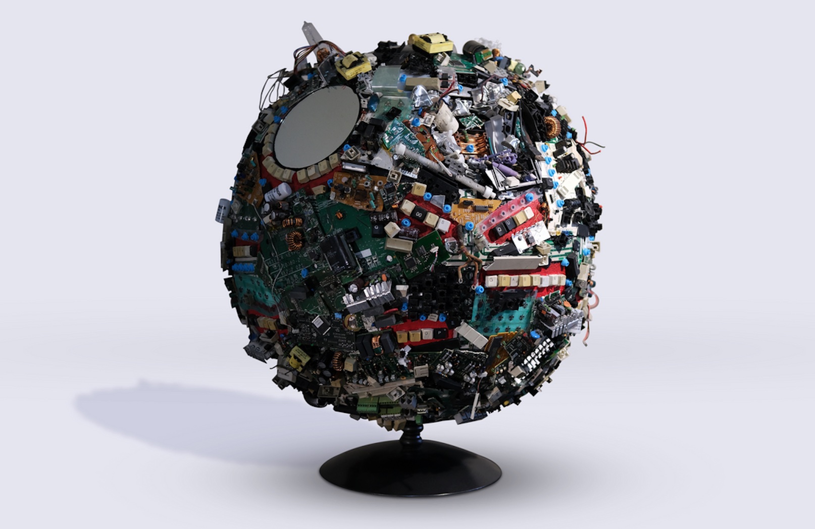 Transforming eWaste into Art Redefining Waste Through Creativity!